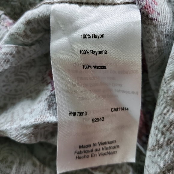 Jessica Simpson Maternity Lightweight Rayon Summer Pants, Medium - Picture 4 of 8